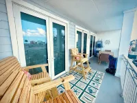 Snowbird Discount Rates Dec-Jan OceanView Condo with Pool and Hot Tub - 3 estrellas