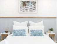 Luxurious studio, across road from ocean - 3-Sterne