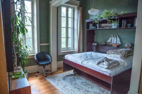 New York Style Loft/Condo in Oldest Historical Building in Downtown Salem Oregon - 4-Star
