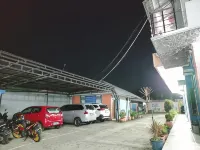 HOTEL CIWANGI - parking
