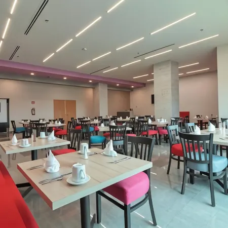 CHN Hotel Monterrey Aeropuerto, Trademark by Wyndham