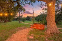 Modern Farmhouse - Hill Country Getaway - Texas Wine Country - 3 étoiles