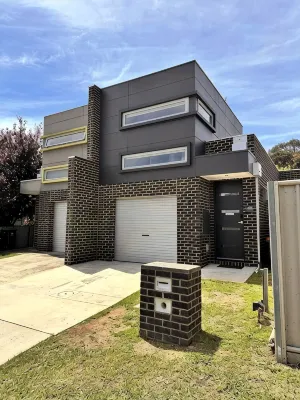 The Great Dane Bendigo - Apartments