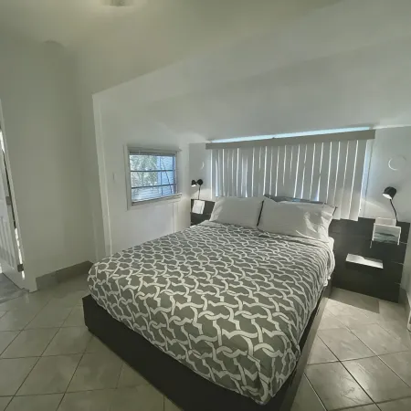 Fall Specials Now Available- 3Bdr./3ba. Updated Home Canal Access to Sombrero