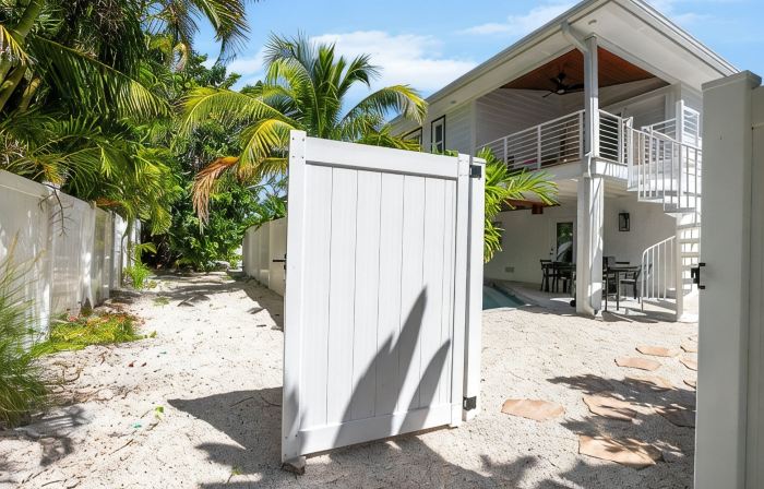 Sale 8-30~Pool~Steps to Beach&Restaurants~Gulf View~Walk to Free Trolley&Resto's