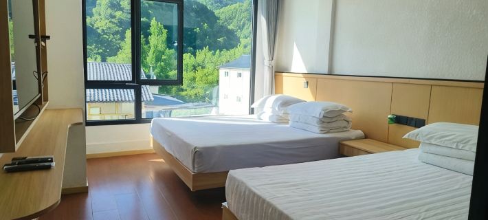 Laiyuan Jinrong Homestay Hotels in Laiyuan
