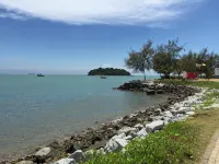 D Wharf Port Dickson Private Condo Waterfront - Bjergudsigt