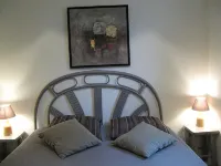 Apartment with Garden in Quiet Residence Near Beaches wi fi Parking - 2-Star