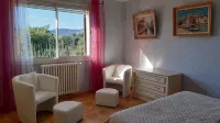 Beautiful Provencal Stone Villa with Large Pool and Pool House - Wifi