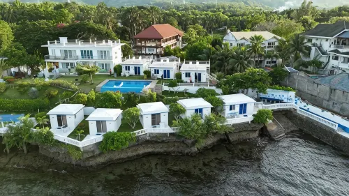 1888 Beach Resort - parking