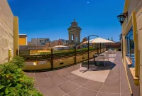 Casa Azzopardi Suites - 4-Star