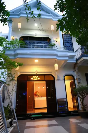 Shark Homestay