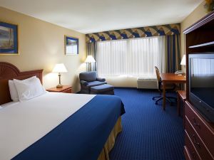 Holiday Inn Express Syracuse Airport