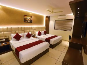 Hotel Hindustan Residency Thane