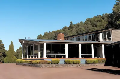 Silver Hills Motel Hotel di Queenstown