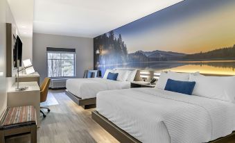 Cambria Hotel Lake Placid - Lakeside Resort