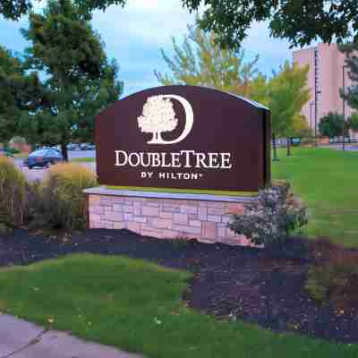 DoubleTree by Hilton Hotel Buffalo - Amherst Hotel Exterior