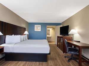 Travelodge by Wyndham Deltona