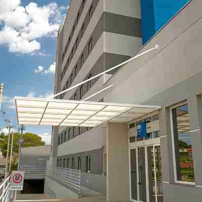 Ibis Budget Leme SP Hotel Exterior