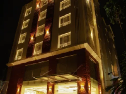 サンヒル ポーティコ シリグリのホテル