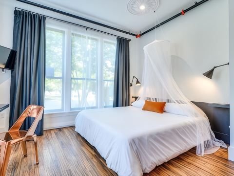 Private Suite in Historic Austin B&b: Sleeps 4!