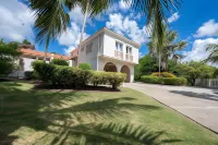 Villa III
