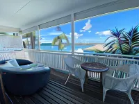 Mangonui Waterfront Apartments Hotels in Taipa