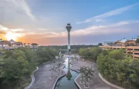 KLIA Lili Residensi 5+2 Pax with Stunning Pool