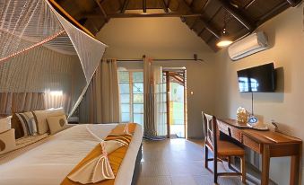 Big 5 Toro Lodge