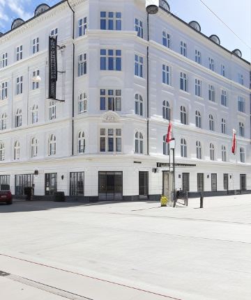 2. 압살론 호텔..