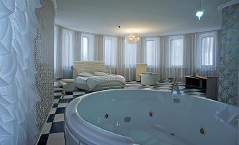 Marton OKA Hotel