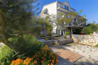 Apartments Irena Hotel a 