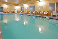 Holiday Inn Express & Suites Louisville South-Hillview Hotels in Brooks