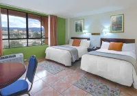 Florencia Plaza Hotel Hotels near Cerro Juana Lainez Park
