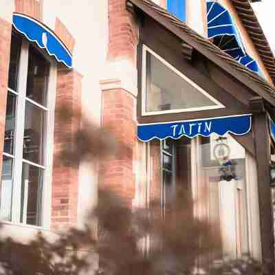 La Maison TATIN Hotel Exterior