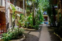 Alona Vida Beach Resort فنادق في Panglao