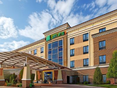 Holiday Inn ARLINGTON NE-RANGERS BALLPARK by IHG