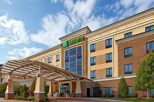 Holiday Inn ARLINGTON NE-RANGERS BALLPARK by IHG - 3-Star