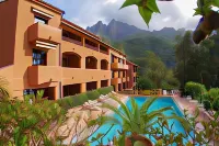 Hotel Corsica - Porto Corse - Swimmingpools