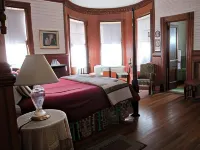 Pensacola Victorian Bed & Breakfast Hotels in Warrington