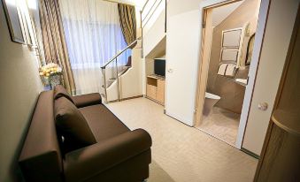 Tet-A-Tet Mini-Hotel
