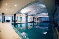 Caspian Riviera Grand Palace Hotel - Pools