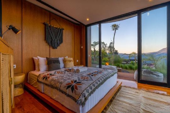 Black Lava Camp 객실