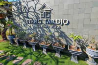 Rumah Eyang Tardjo Syariah Mitra RedDoorz Hotels in Bendosari
