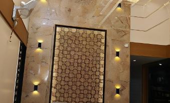 5. Hotel Fl..