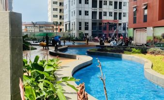 Lovely Japanese-Themed Apartment Transpark Juanda Bekasi