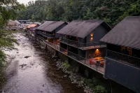 Historic Rocky Waters Inn, A Small Luxury Hotel Hotels in Gatlinburg