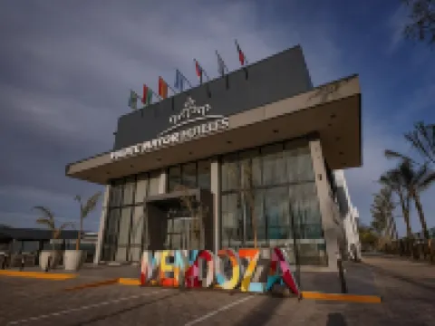 Fuente Mayor飯店終端 門多薩住宿飯店