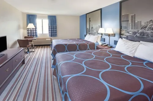 Super 8 by Wyndham Monee Hotel a Monee