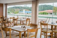 Tri Hotel São João Batista Hôtels à : Brusque